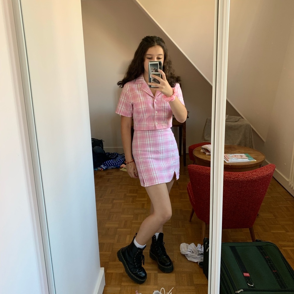 Meet your Posher, Isabel